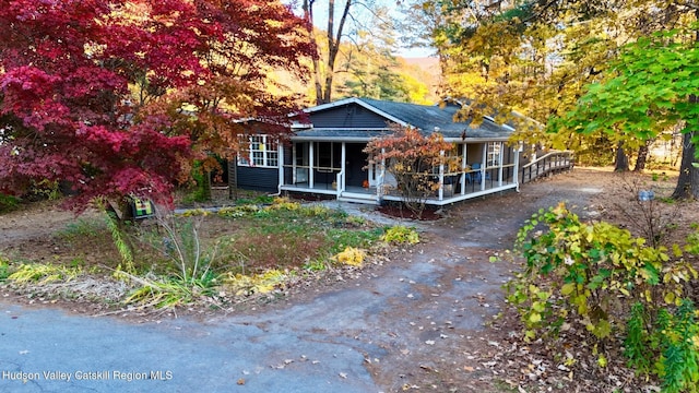 view of front facade featuring a porch