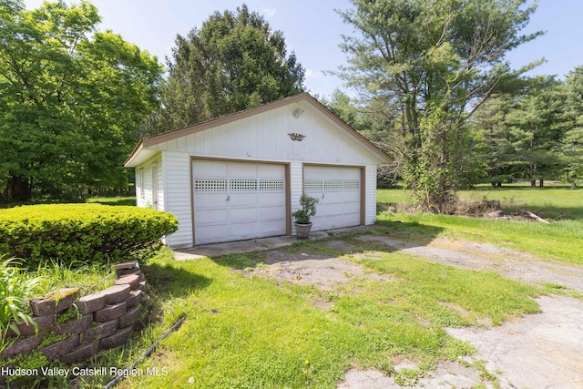 55 Harry Wells Rd, Saugerties, NY 12477 - view of detached garage