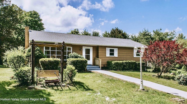 55 Harry Wells Rd, Saugerties, NY 12477 - ranch-style house with a front lawn and roof with shingles
