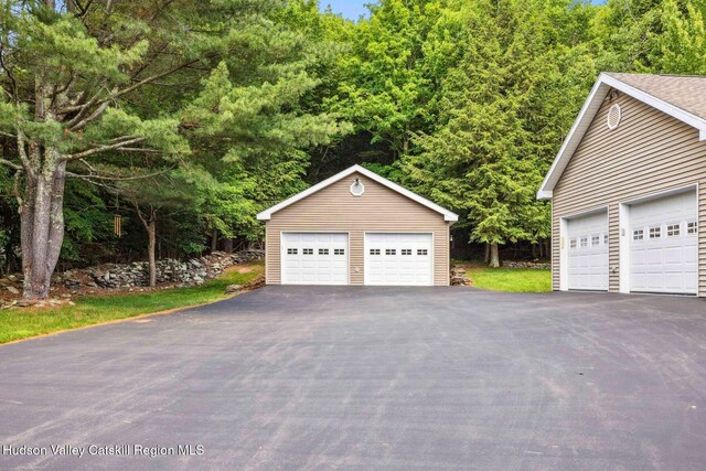 8 Evans Rd, Windham, NY 12496