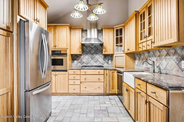 8 Evans Rd, Windham, NY 12496