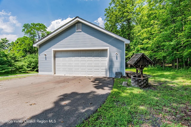 208 Paul Saxe Rd, Catskill, NY 12414 - view of detached garage