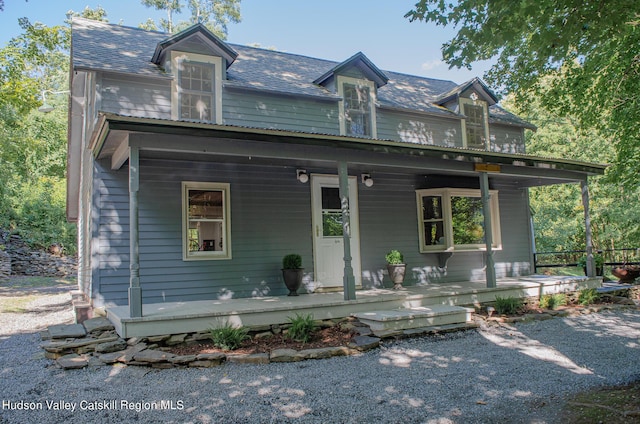 view of front of home with covered porch