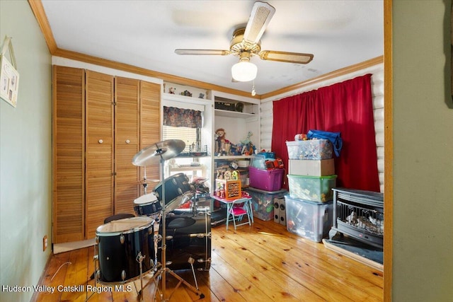 storage area with ceiling fan