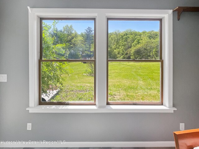 4947 Rte 32, Catskill, NY 12414 - detailed view of baseboards