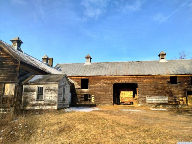 1644 Rte 9, Stuyvesant, NY 12173 - rear view of property with an outdoor structure and a barn