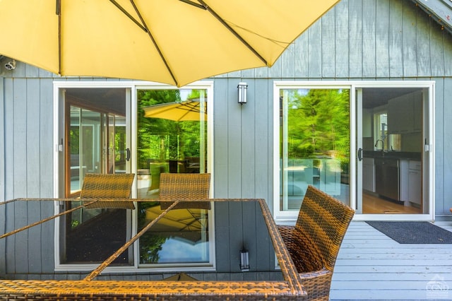 view of wooden deck