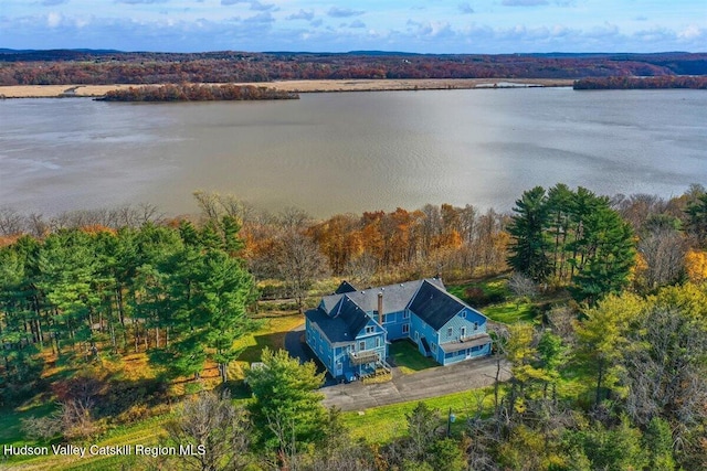 996 Dominican Ln, Saugerties, NY 12477 - aerial view of property and surrounding area featuring a nearby body of water