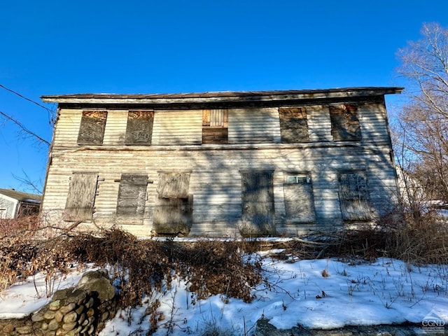 4 Ellsworth St, Claverack, NY 12565 - view of snow covered property