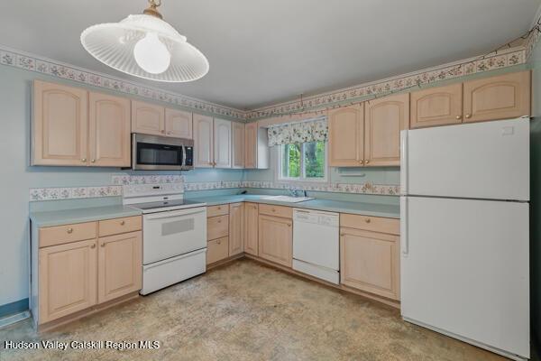 18 Harrington St, New Paltz, NY 12561 - photo 10