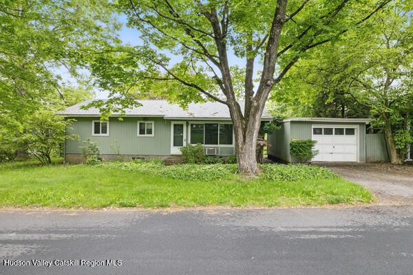 18 Harrington St, New Paltz, NY 12561 - photo 25
