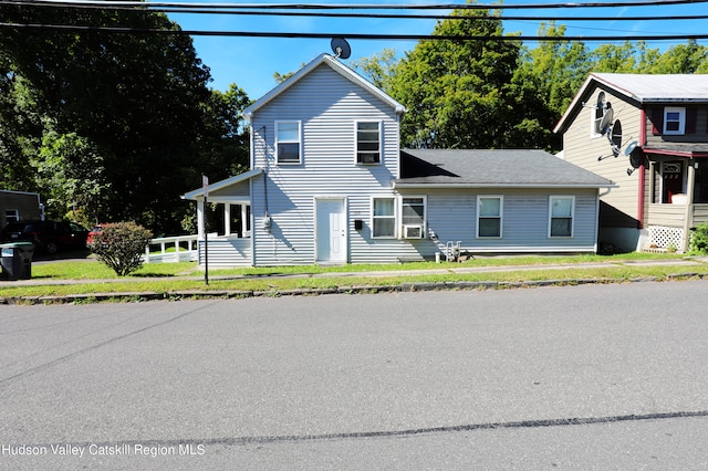 view of front of house