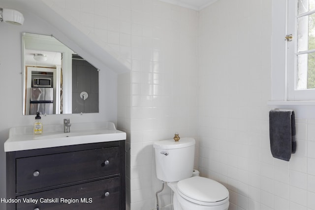 4170 Rte 9w, West Camp, NY 12477 - bathroom featuring vanity and tile walls
