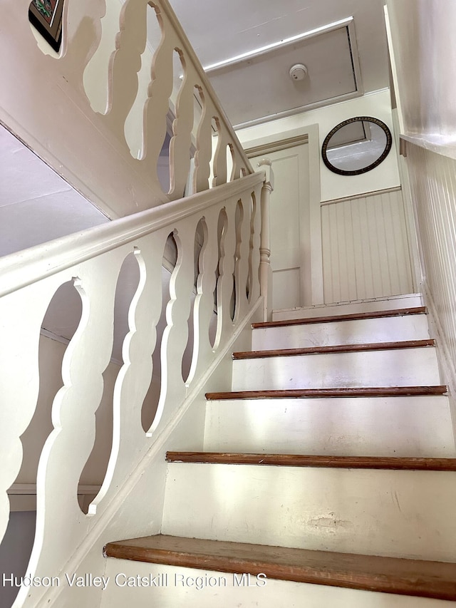 174 Palentown Rd, Kerhonkson, NY 12446 - view of stairway