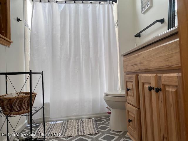 87 Dock St, Saugerties, NY 12477 - full bathroom featuring toilet