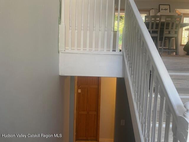 87 Dock St, Saugerties, NY 12477 - view of stairs