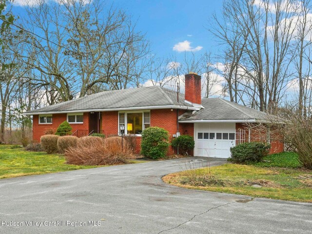 Listing photo 2 for 217 N Putt Corners Rd, New Paltz NY 12561