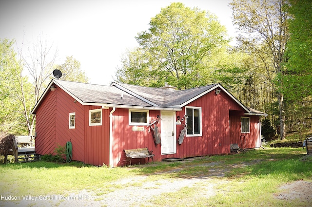100 Clear Spring Ln, Fleischmanns, NY 12406 - view of side of home with roof with shingles and a yard