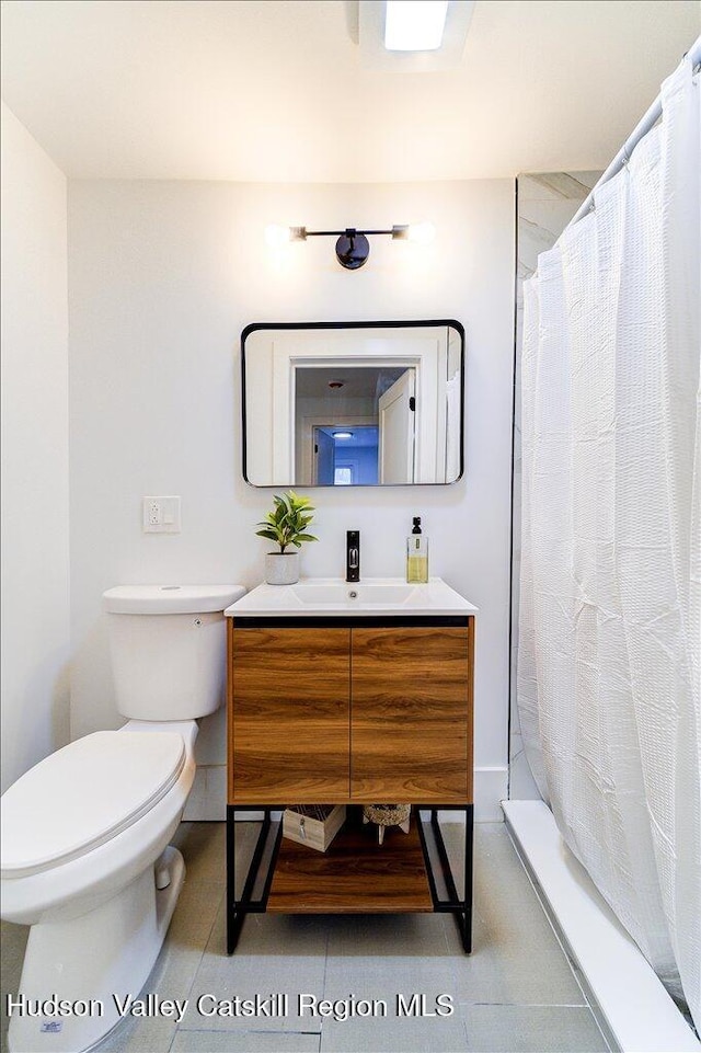 1792 State Route 213, Ulster Park, NY 12487 - full bath with vanity and a shower with curtain