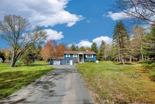 view of front of property with a front yard