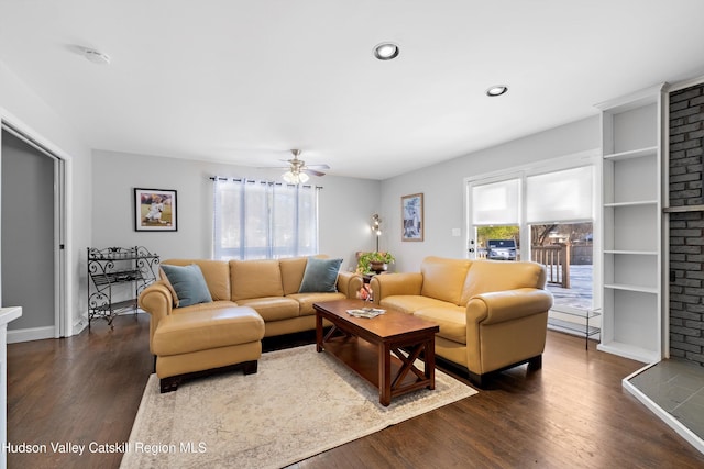 living area with dark wood finished floors, a ceiling fan, and recessed lighting