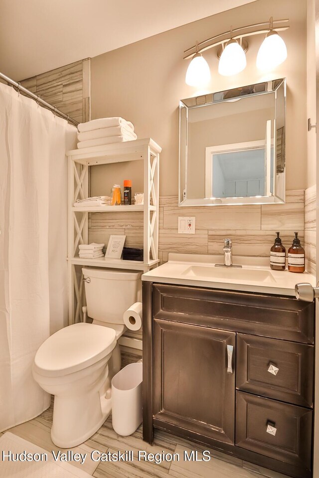 61 Scribner Hollow Rd Unit B 1, Hunter, NY 12442 - bathroom featuring vanity and a shower with shower curtain