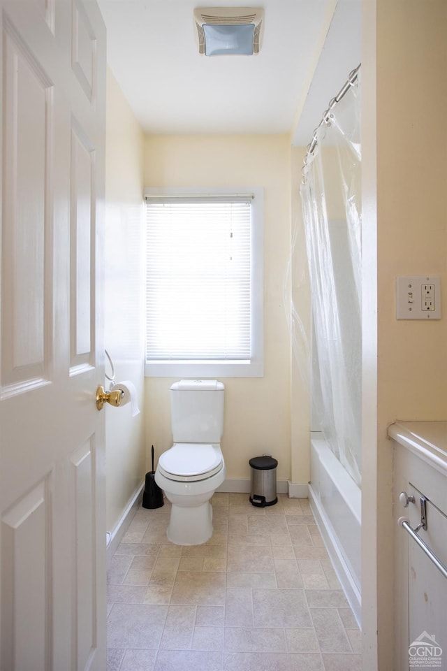 826 Rte 203, Austerlitz, NY 12165 - full bathroom with toilet, baseboards, and shower / bath combo with shower curtain