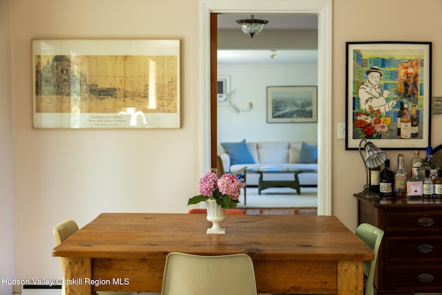 17 Stephen Dr, Hudson, NY 12534 - view of dining space