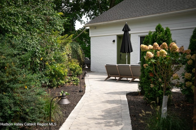 view of patio / terrace featuring an outdoor living space