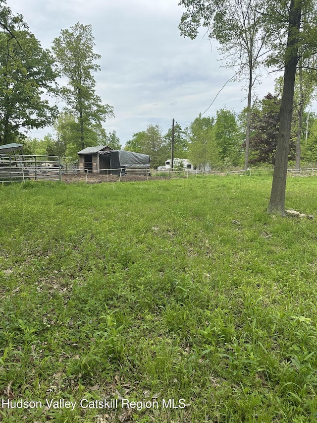 165 W Camp Rd, Saugerties, NY 12477