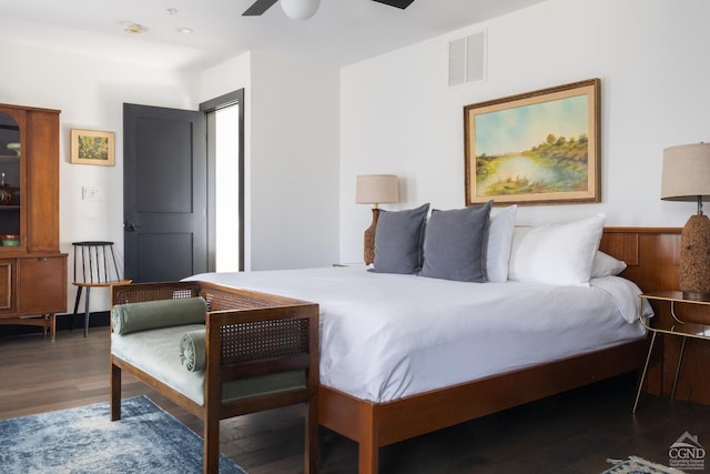 352 Columbia St, Hudson, NY 12534 - bedroom featuring wood finished floors and a ceiling fan
