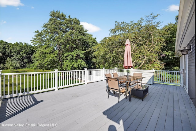 172 Shields Rd, Red Hook, NY 12571 - deck with outdoor dining space