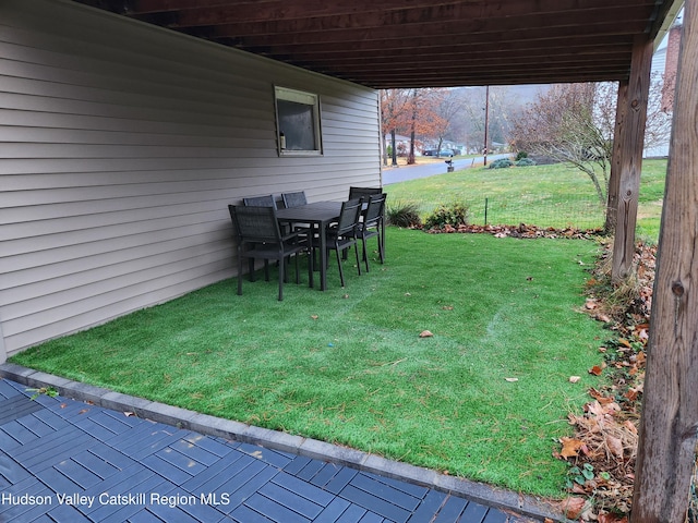 view of yard with a patio area