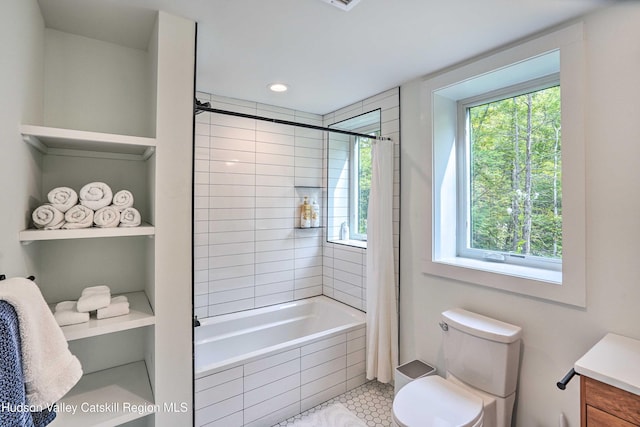 158 Rivka Rd, Saugerties, NY 12477 - full bathroom with toilet, tiled shower / bath, recessed lighting, and plenty of natural light