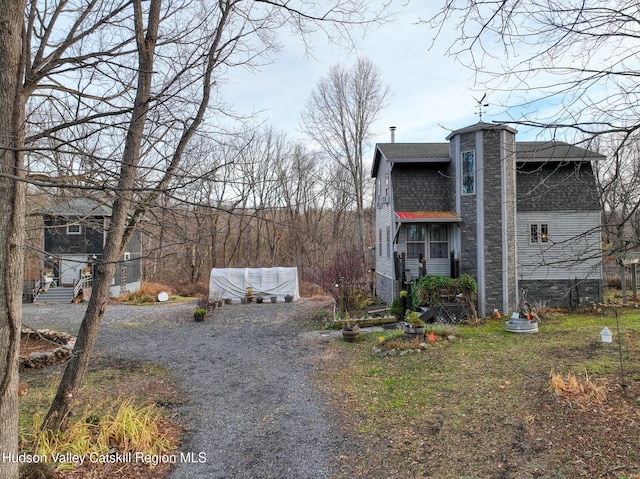 view of property exterior