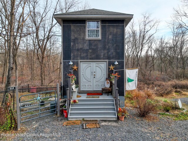 view of front of house