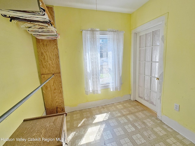 view of unfurnished dining area