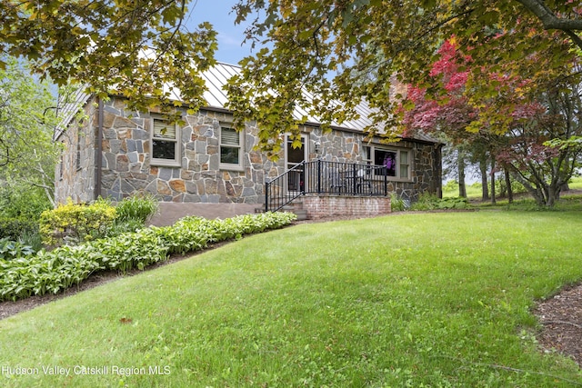 2727 County Route 8, Elizaville, NY 12523 - view of green lawn