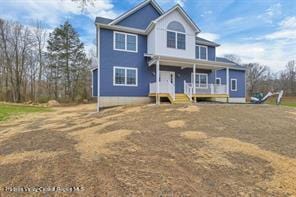 view of front of house featuring a porch