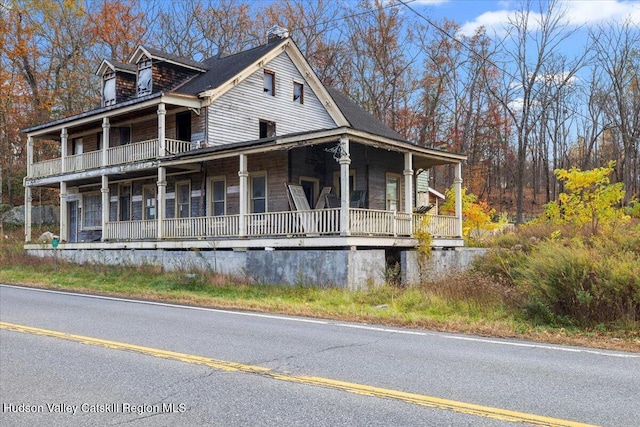 view of front of home featuring covered porch