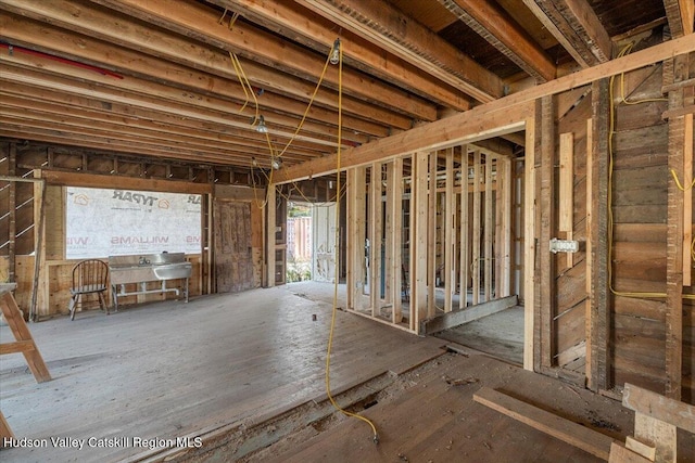 view of miscellaneous room