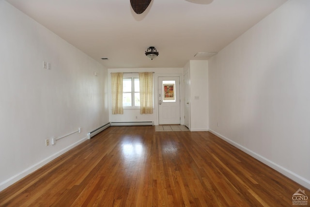 147 Skyview, Greenville, NY 12083 - spare room with wood finished floors, ceiling fan, and baseboards