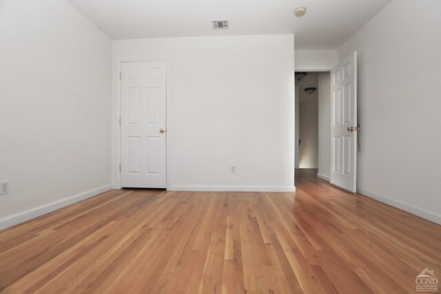 147 Skyview, Greenville, NY 12083 - spare room with light wood finished floors and baseboards