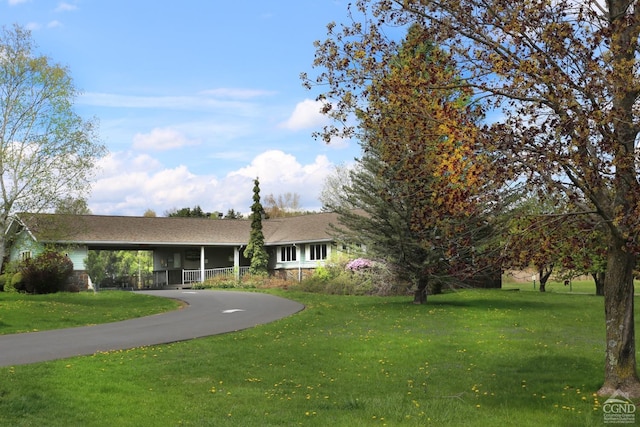 147 Skyview, Greenville, NY 12083 - ranch-style house with a front lawn, a porch, and driveway