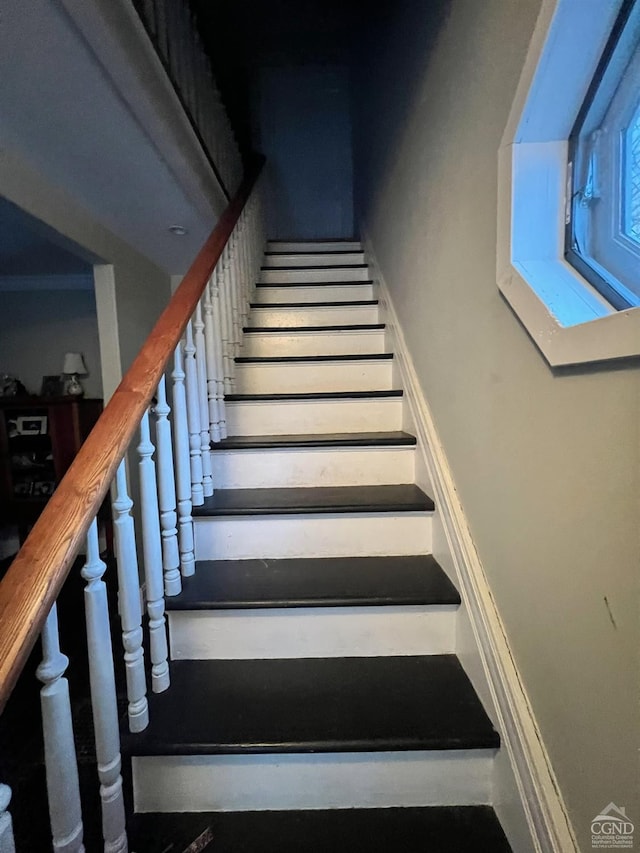15 N Warren St, Athens, NY 12015 - view of stairs