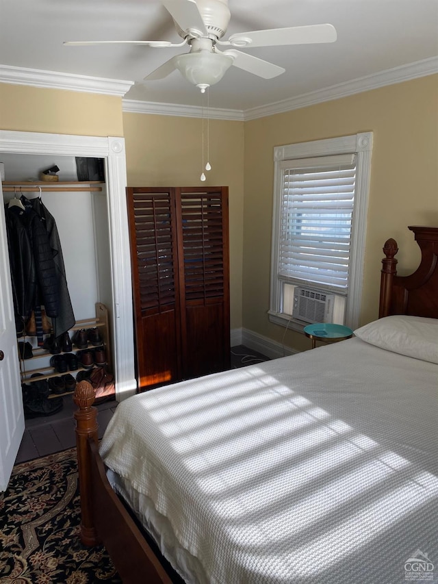 15 N Warren St, Athens, NY 12015 - bedroom with a closet, cooling unit, crown molding, and ceiling fan