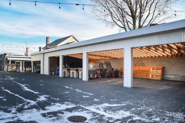 17-23 Linden St, Pittsfield, MA 01201 - view of garage