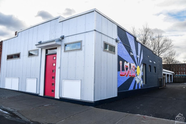 17-23 Linden St, Pittsfield, MA 01201 - view of building exterior