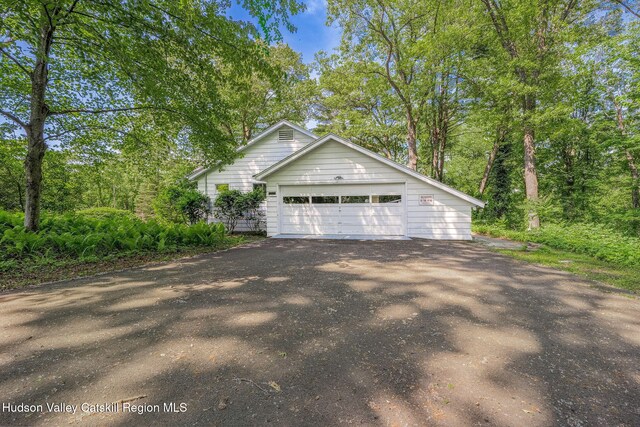 159 Edgewood Ave, Hurley, NY 12443 - photo 2