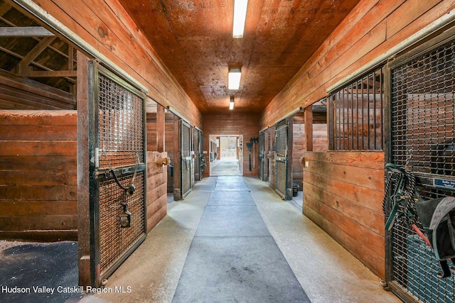339-345 Jessup Rd, Florida, NY 10921 - view of stable